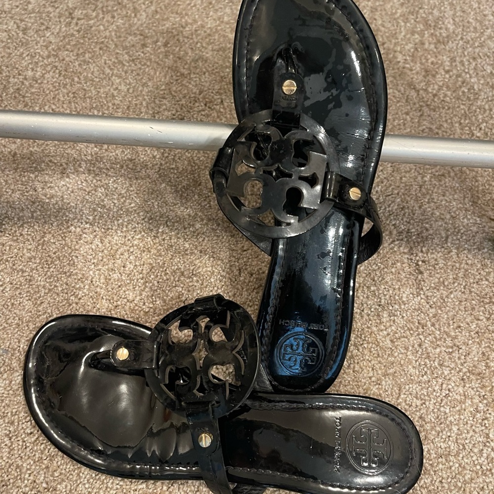Tory Burch Patent Leather Miller Sandal (10.5) used